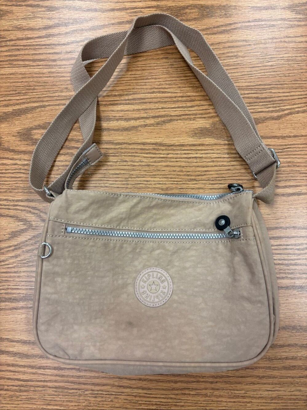 Tan Kipling Crossbody bag ￼